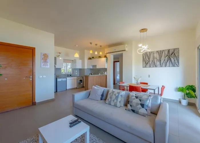 Apartment Gouna Retreat 2br Waterside Hot Tub & Pool Hurghada