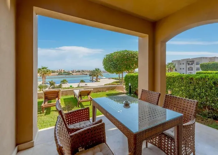 Gouna Retreat 2br Waterside Hot Tub & Pool * Hurghada