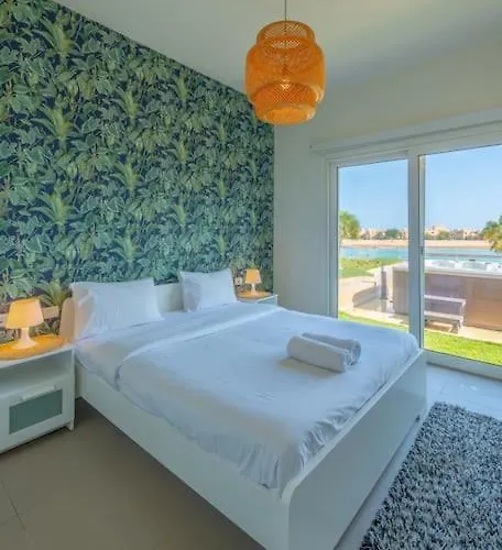 Gouna Retreat 2br Waterside Hot Tub & Pool * Hurghada